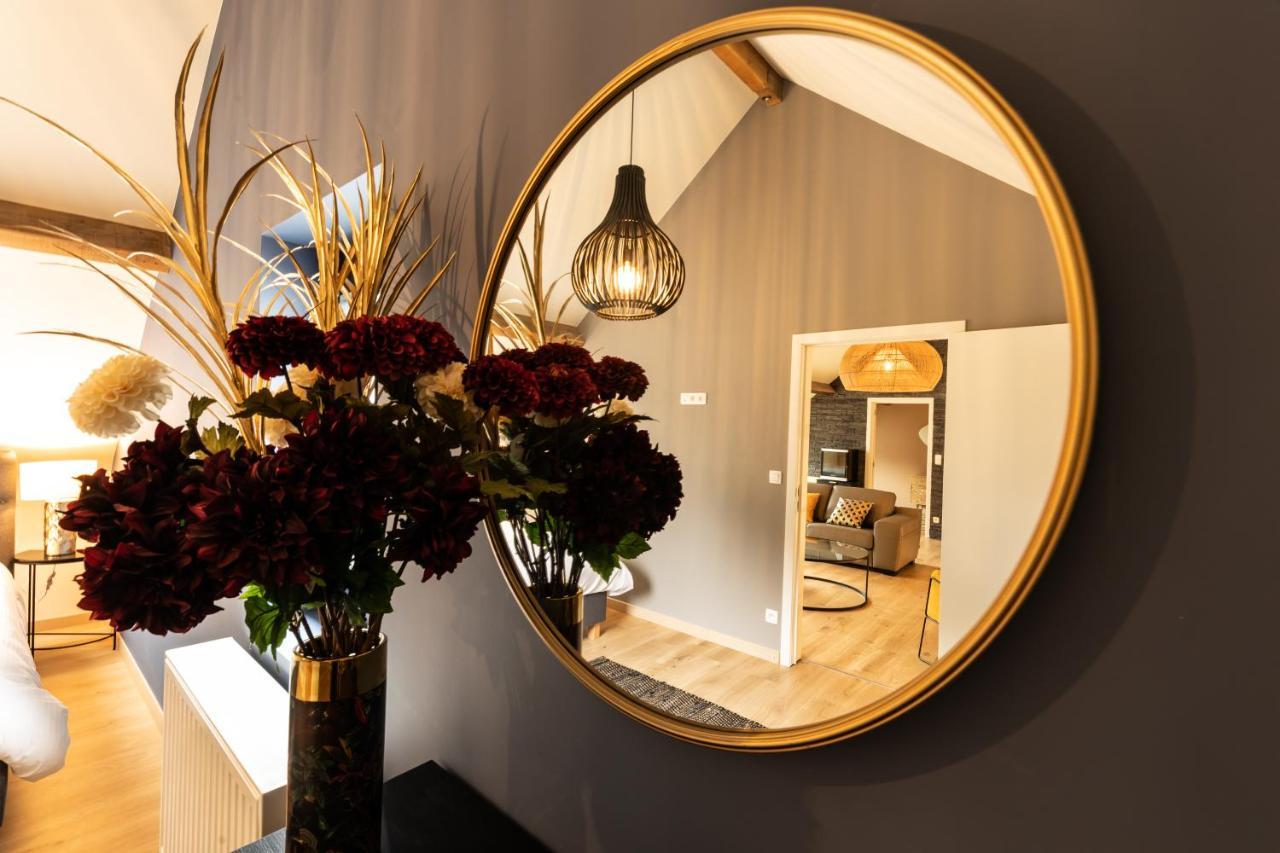 La Grenouille - Suite De Luxe & Welness Privatif Leuze-en-Hainaut Eksteriør billede